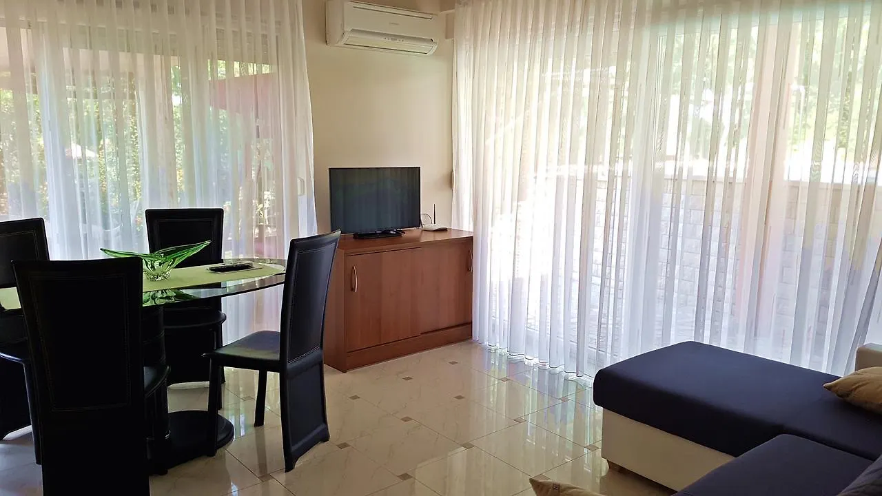 Apartments Simag Banjole